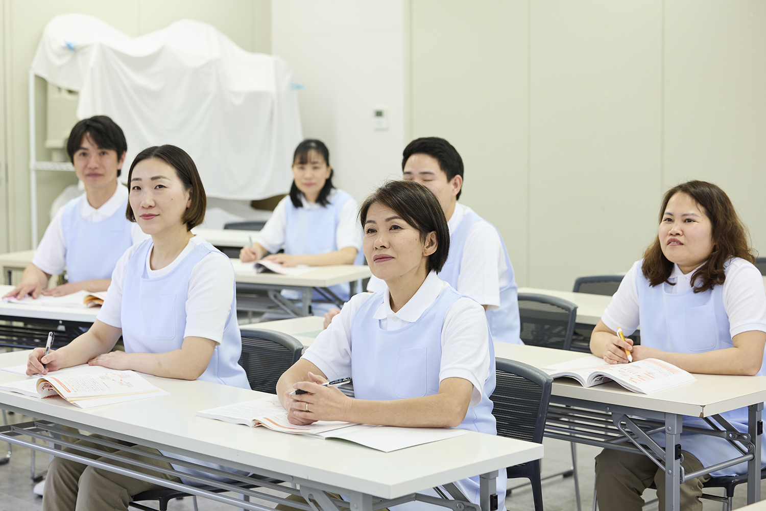 湘南国際アカデミー初任者研修教室