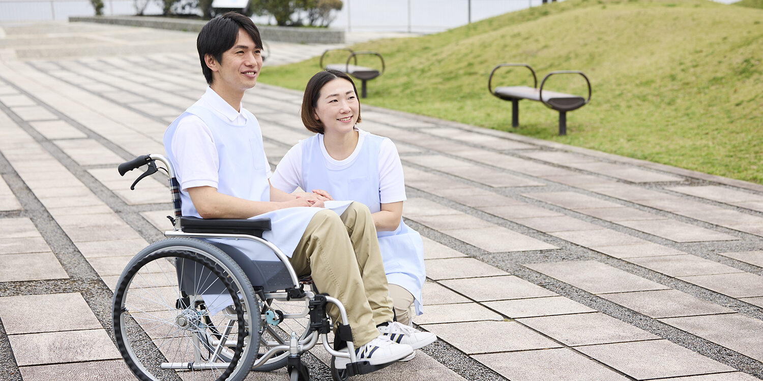 ホームヘルパーになるには？介護資格の種類・取得方法を徹底解説