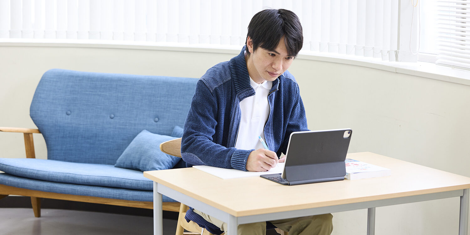 介護職員初任者研修は独学で取れる？スクール選びと学習のコツ