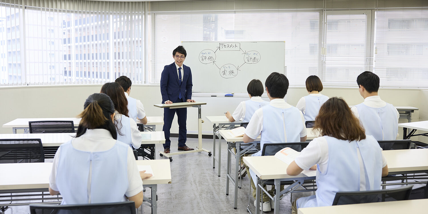 介護職員初任者研修の試験日を徹底解説｜受講から合格までの流れ